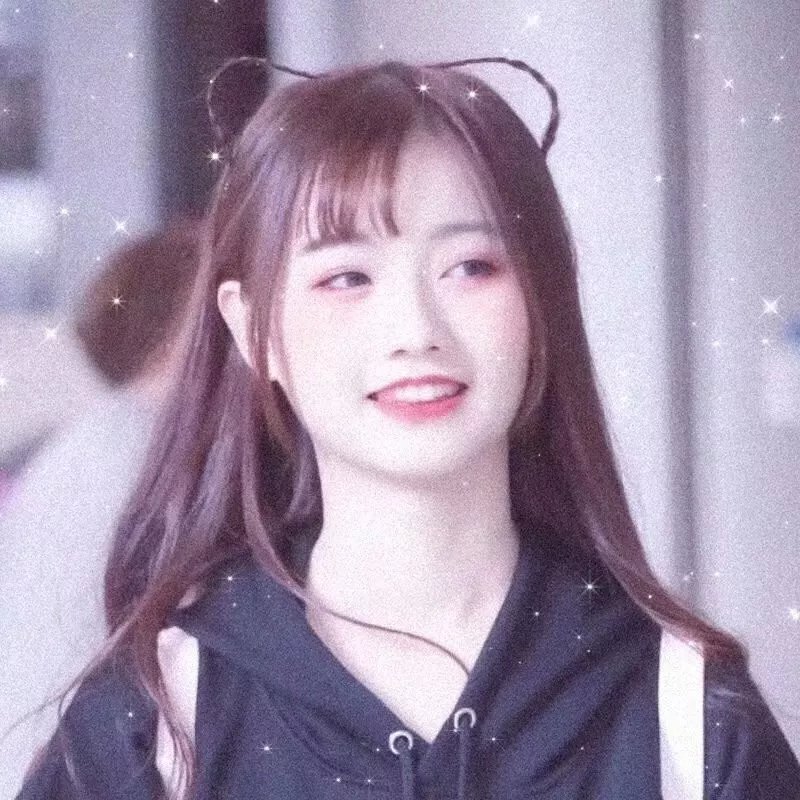 误入房间后，被顶头上司宠入怀