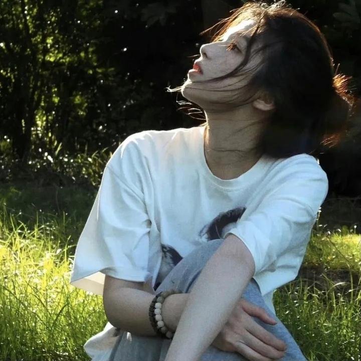 月光与他皆温柔